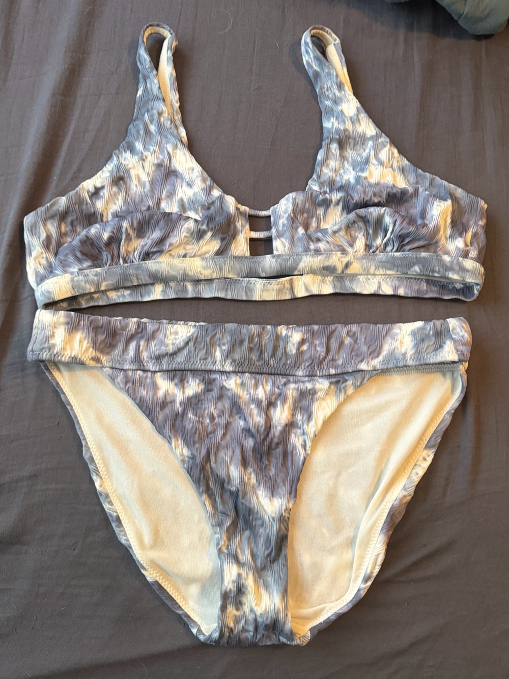 Athleta M  Tie-Dye Textured Bikini Top & Bottoms